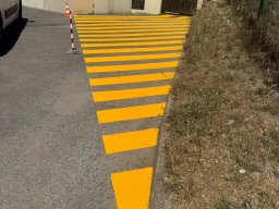 Azur Bati 83 : Travaux de signalisation et peinture routière